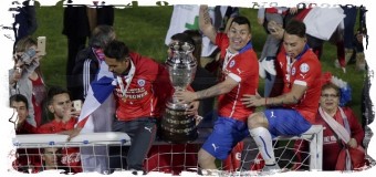 1-й раз в истории чилийцы выиграли Кубок Америки
