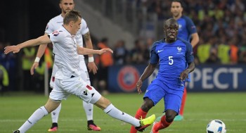 Франция одержала победу над Албанией на Евро